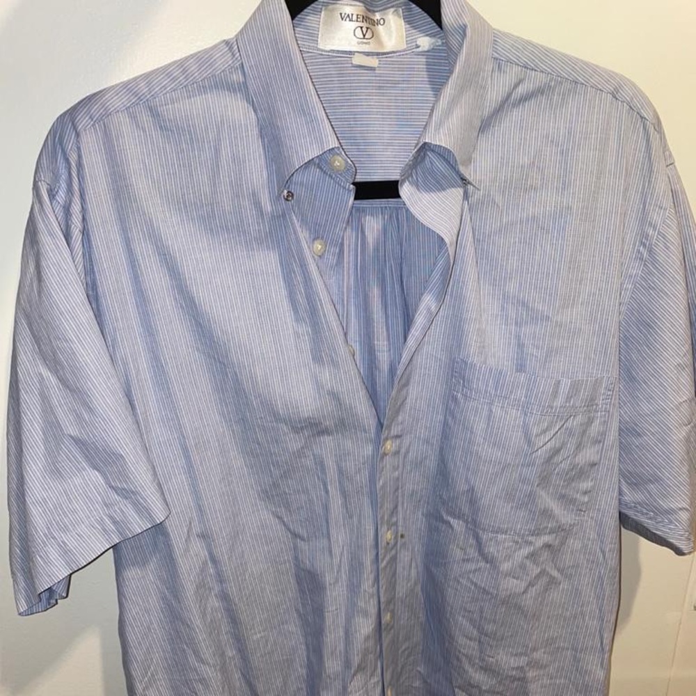 Valentino men’s button down short sleeve shirt